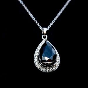 Necklace with black stone